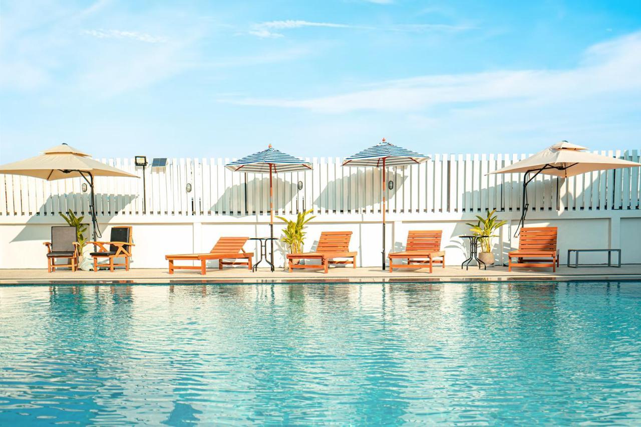 Blue Sky Residence Airport Ban Bang Phli Yai Bagian luar foto